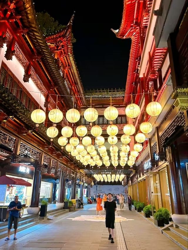 Celebrating Festival Joy at Shanghai’s Yu Garden