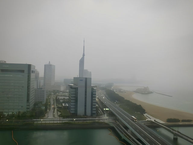 โรงแรมใหญ่พร้อมวิว🗼Fukuoka Tower จากในห้อง 