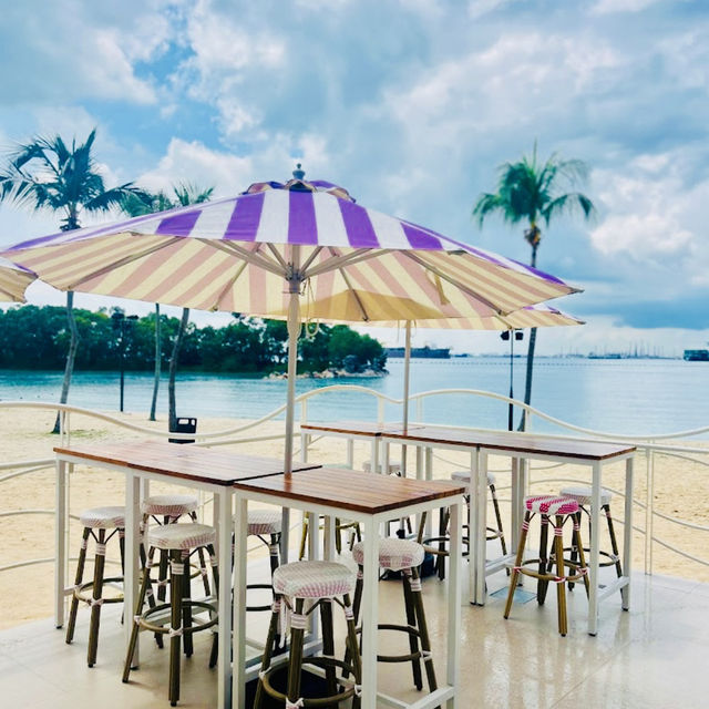 Most beautiful Tispy Unicorn bar in Sentosa 