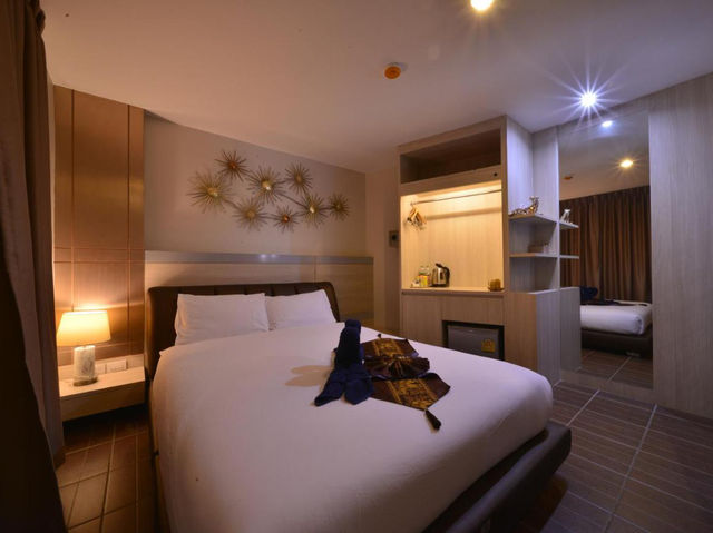 Sureena Hotel