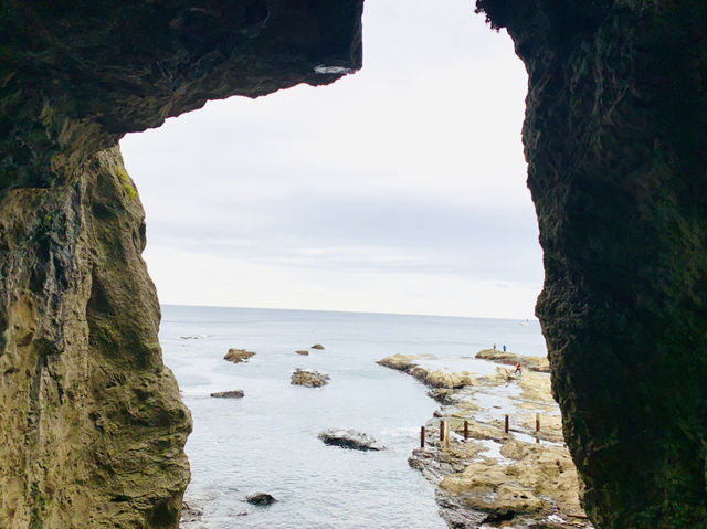 江ノ島　岩屋探険