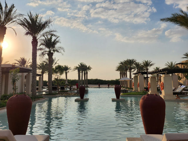 상상이 현실이 되는 알 와트바 사막 리조트🐫🏝️🏨