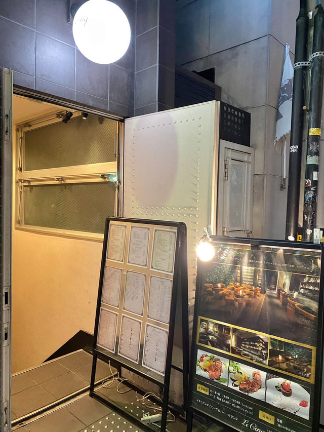 【大阪/心斎橋】ラウンジのようなラグジュアリー空間のイタリアン