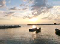 เก็บแสงเย็นที่หาดแหลมเจริญ