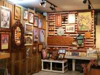 ชมงานศิลป์ที่ Rayong Gallery 