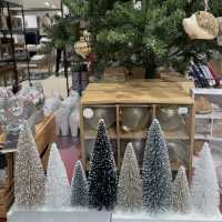 Christmas Cheer at M&S: Festive Shopping Done Right! 🎅🎁