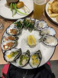 Oyster bar in Perth overlooking the pier 