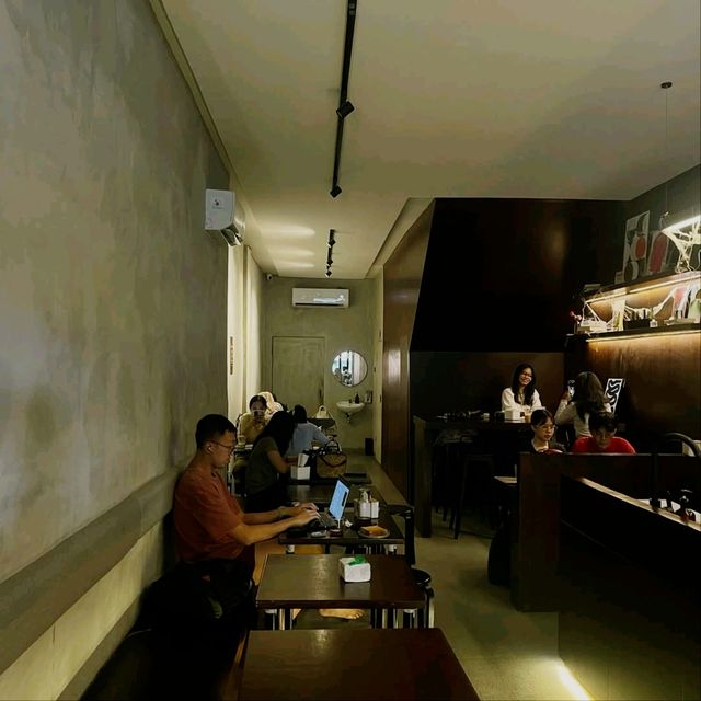 Mona Coffee and Space