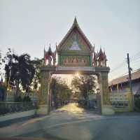 เจดีย์วัดสะพานสูง