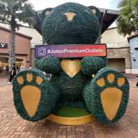 Ultimate 1-Day & 1-Night Johor Bahru Getaway: Shopping, Food & Culture!