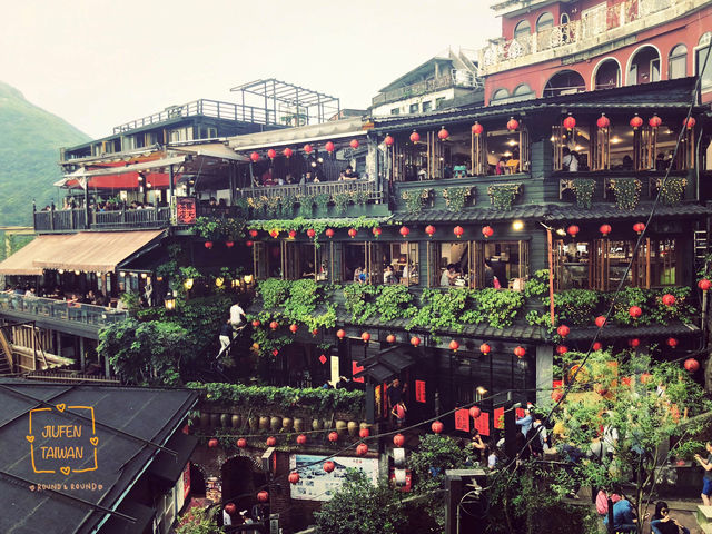 โรงน้ำชาชื่อดังใน #จิ่วเฟิ่น 🍵✨ บรรยากาศดีมากกก ❤️