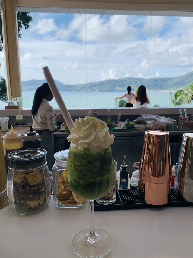 5 คาเฟ่วิวทะเลภูเก็ต ต้องไม่พลาด