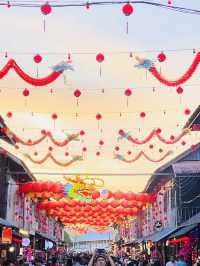 “A Walk Through Siniawan’s Lantern-Lit Street Food”