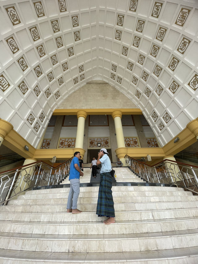 A Visit to Islamic Center NTB – The Majestic Hubbul Wathan Great Mosque 🕌✨