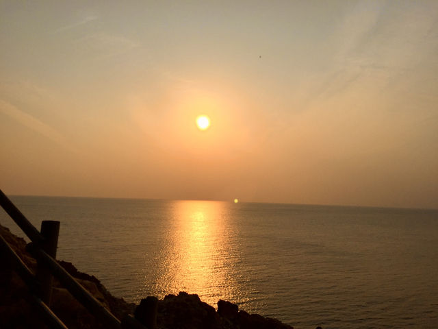 【静岡】黄金崎で絶景の夕日と文学の世界を堪能✨