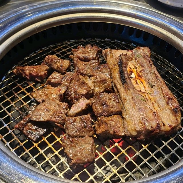 부산 서면 소고기 맛집)청기와타운 서면점 - 부산 서면 구워주는 소고기 맛집, 콜키지 프리