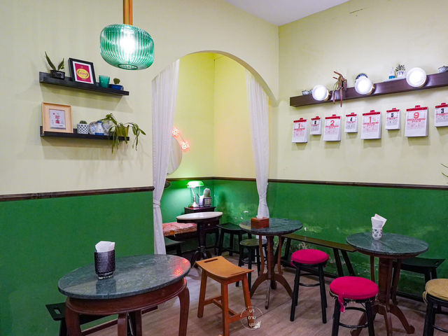 ใครมาภูเก็ตต้องแวะร้านขนมหวาน