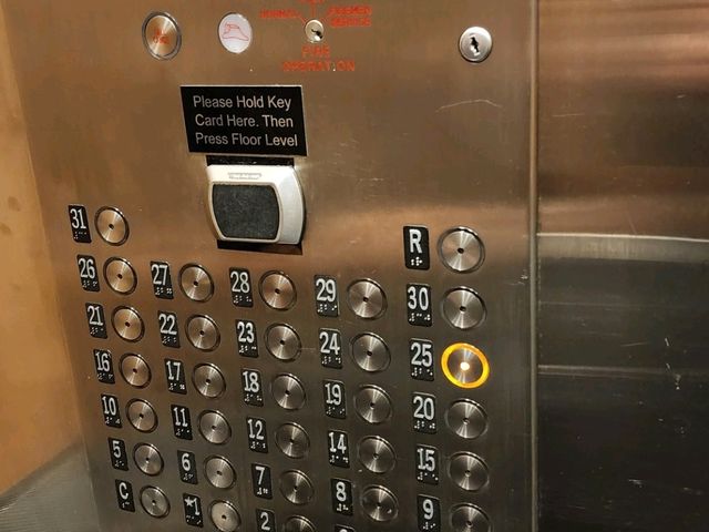 タイムズスクエアの真ん中でコスパ最高！ハンプトンインで快適ニューヨーク滞在