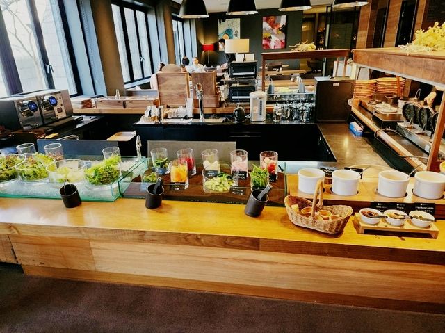 [🇯🇵軽井沢] 旧軽井沢KIKYOキュリオ・コレクションbyヒルトンのレストラン「ソノリテ」でのディナーと朝食