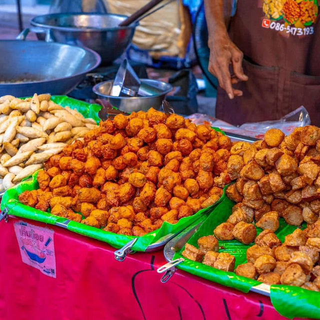 ตลาดน้ำอัมพวาล่าสุด 2025