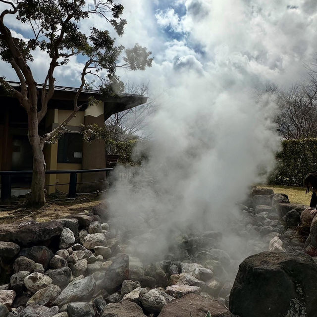 🔥 Beppu Unplugged: Dive into Japan’s Steamy Wonderland! 🌋♨️