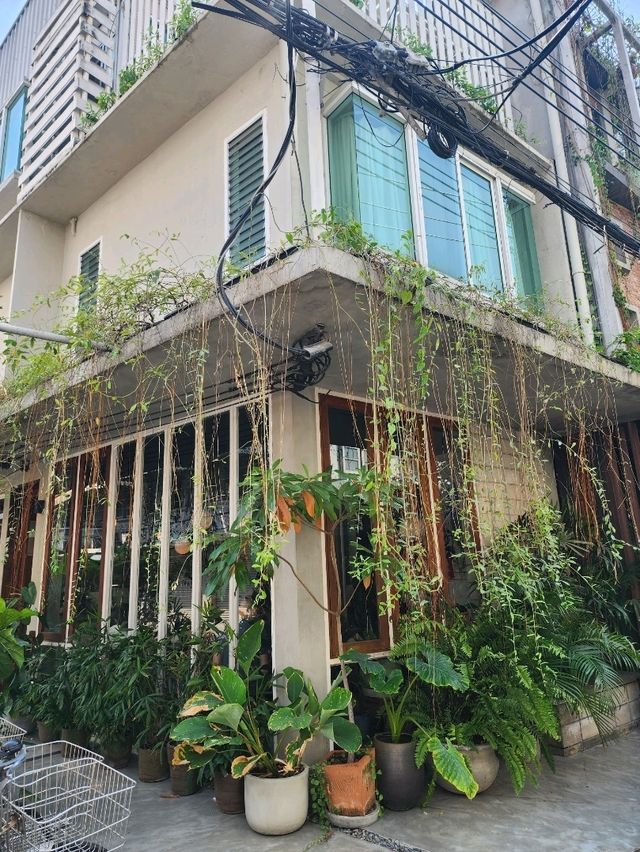 【バンコク】アートワークが出来る自然派カフェ🍀