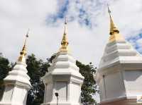 วัดหนองโค้ง