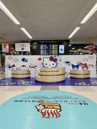 【大分】万博期間中限定！大分ハローキティ空港✈️
