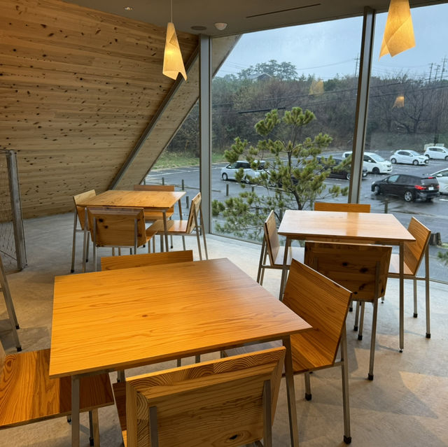 建築大師隈研吾設計的咖啡店