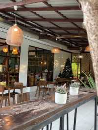 หอมนัวร์ somtum&cafe แปดริ้ว