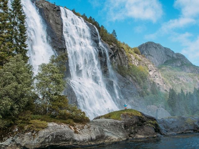 Norway Waterfalls: Must-see attractions!