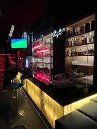 Raylist Rooftop & Bar ย่านสาทร กรุงเทพ