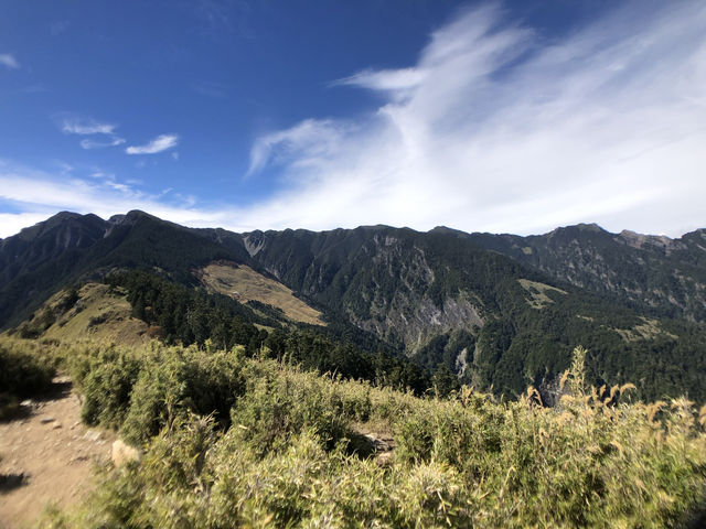雪山東峰｜百岳新手首選的壯麗高山 