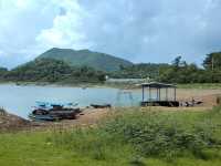 ชายหาดแก่งกระจาน