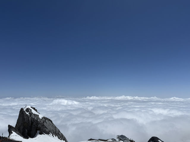 玉龍雪山兩日遊路線