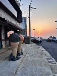 🍊 Hugely Café Jeju – A Sweet Slice of Coastal Bliss