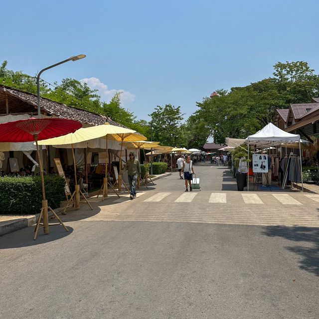 ชิม ช้อป ชิล🛍️ที่ตลาดจริงใจมาร์เก็ตเชียงใหม่