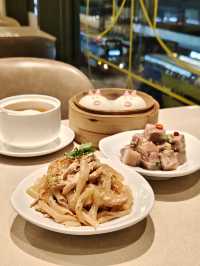 飲夜茶。去「飲茶Yum Cha」