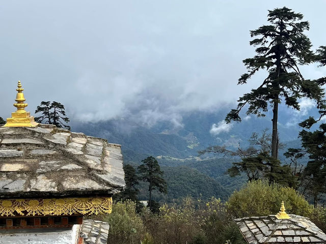Dochula Pass – A Glimpse of the Himalayas