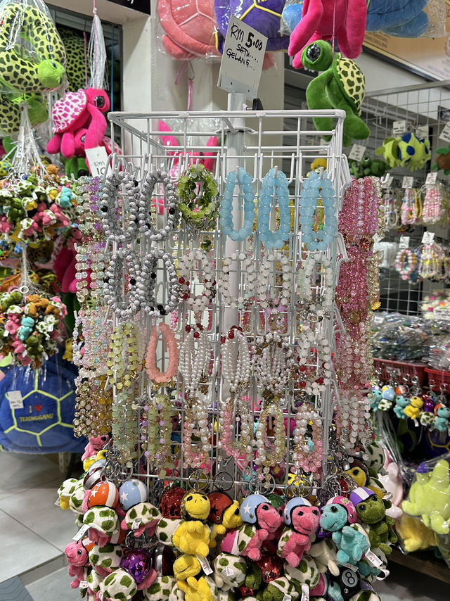 One Market to Rule Them All — Pasar Payang!
