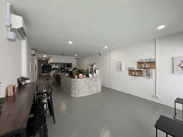 The KAFFEI Roastery · 咖恢: Where Coffee Art Meets Urban Zen ☕✨