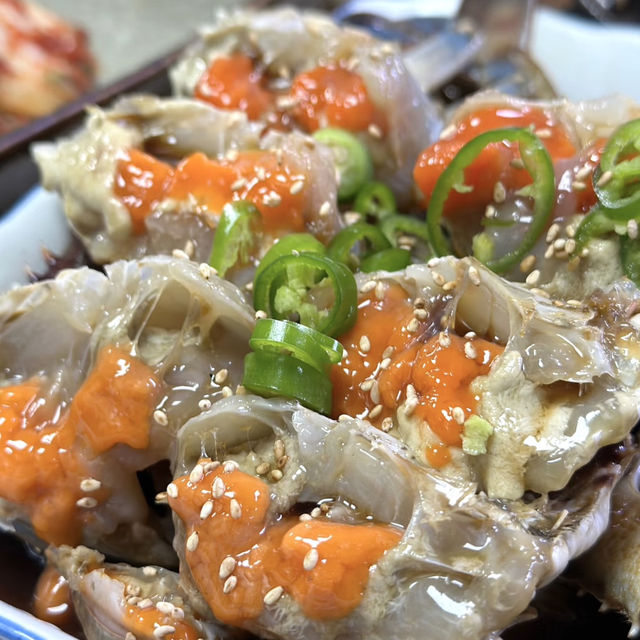 去韓國值得體驗 💕 米其林醬蟹天花板!不吃會後悔的真味食堂醬蟹