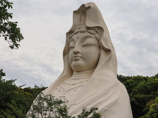 【神奈川県】 白き観音様が見守る大船屈指のパワースポット『大船観音寺』