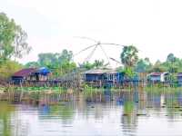 ทะเลบัวแดง อ.กุมภวาปี จ.อุดรธานี