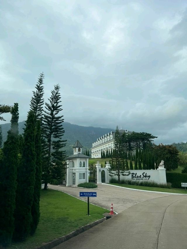 รีวิวโรงแรมThe Blue Sky Resort Khao Kho