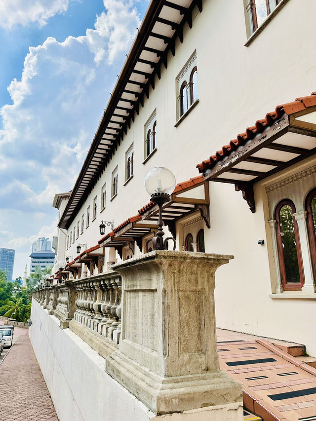 Whispers of Andalusia in Kuala Lumpur: A Stroll Through ISTAC