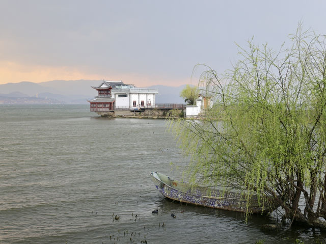 One fine day at Erhai lake in Dali!