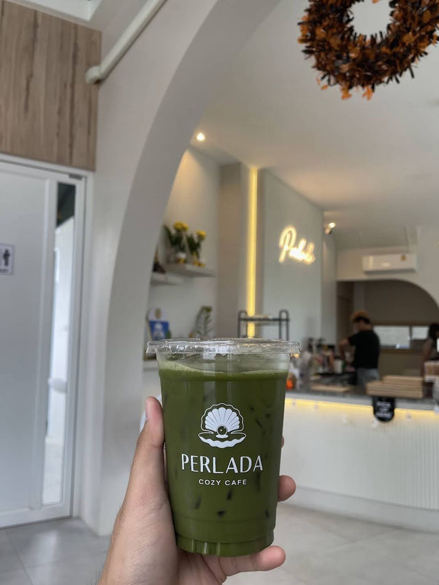 Perlada Cozy Cafe 