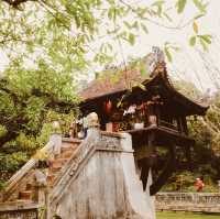 🌿✨ *One Pillar Pagoda (Chùa Một Cột): Hanoi’s Lotus-Inspired Miracle* 🏯🌸