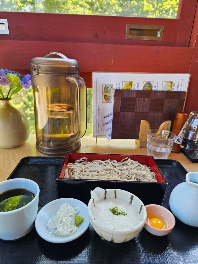 名水と契約蕎麦が紡ぐ、ニセコの香りいっぱいの一皿🧂✨